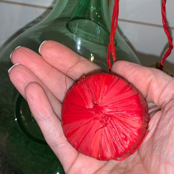 Vintage Large Hand Blown Glass Italian Wine Decanter/ Carafe Ice Chamber Green - Picture 10 of 12